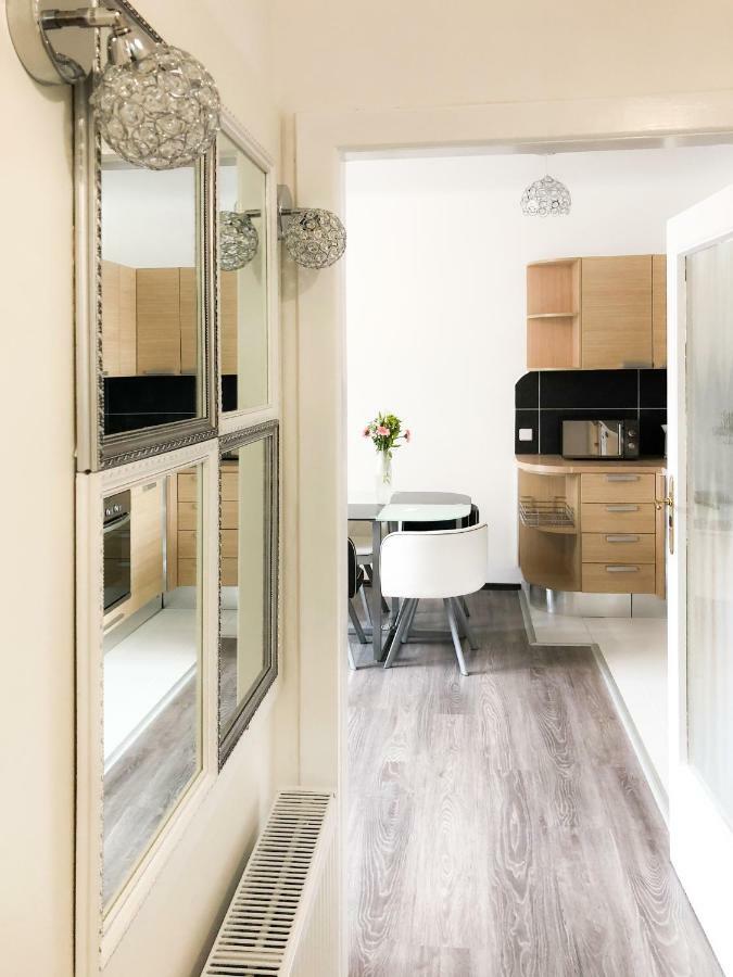 Apartment Lara Wien Exterior foto